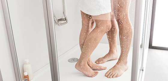 Hogyan telepítse profi módon a zuhanytálcát? – Videóval!