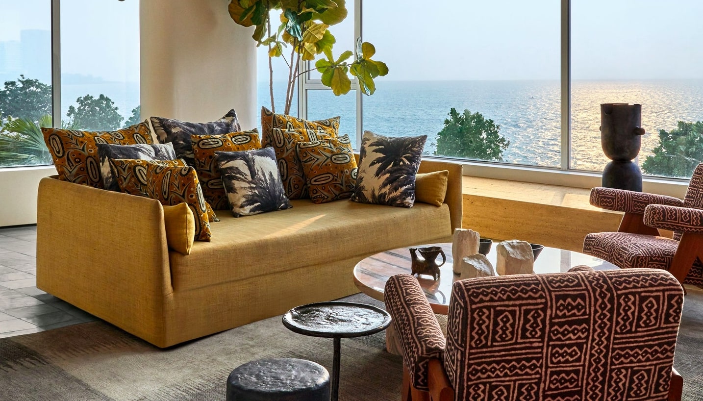 Tökéletes ellenszer a téli borúra: nézz be a fantasztikus, tengerparti házba Mumbai szívében!